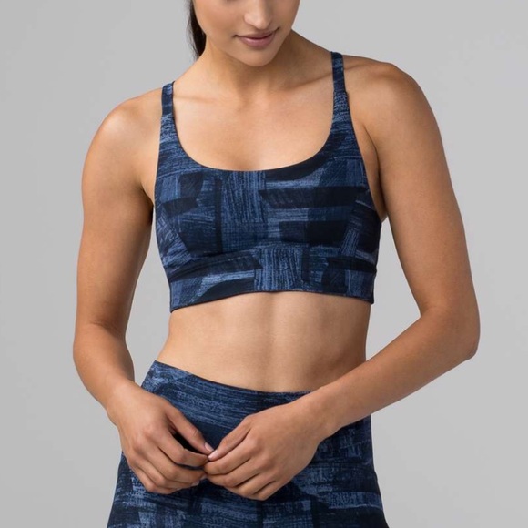 Lululemon Train Times Bra - Picture 1 of 3